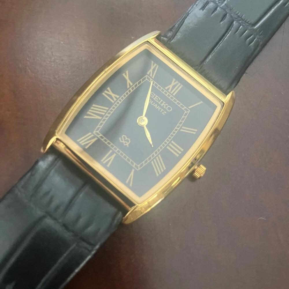 Rare Seiko Mens 33mm/Tonneau Slim‎ Vintage Gold Watch
